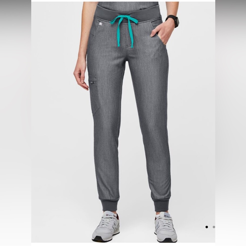 FIG CLOTHING ZAMORA JOGGER SCRUB PANT SIZE LARGE- GRAPHITE BNWT